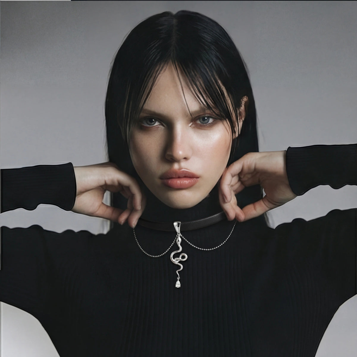 Serpent Power Choker