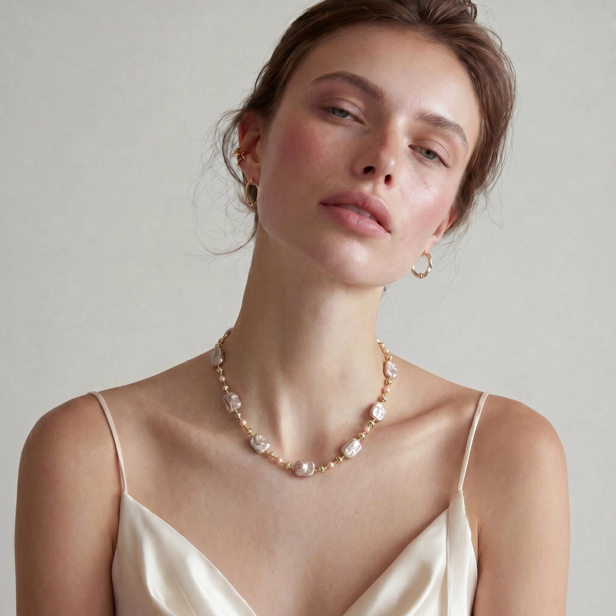 Iridescent Pearl Chain — view 3